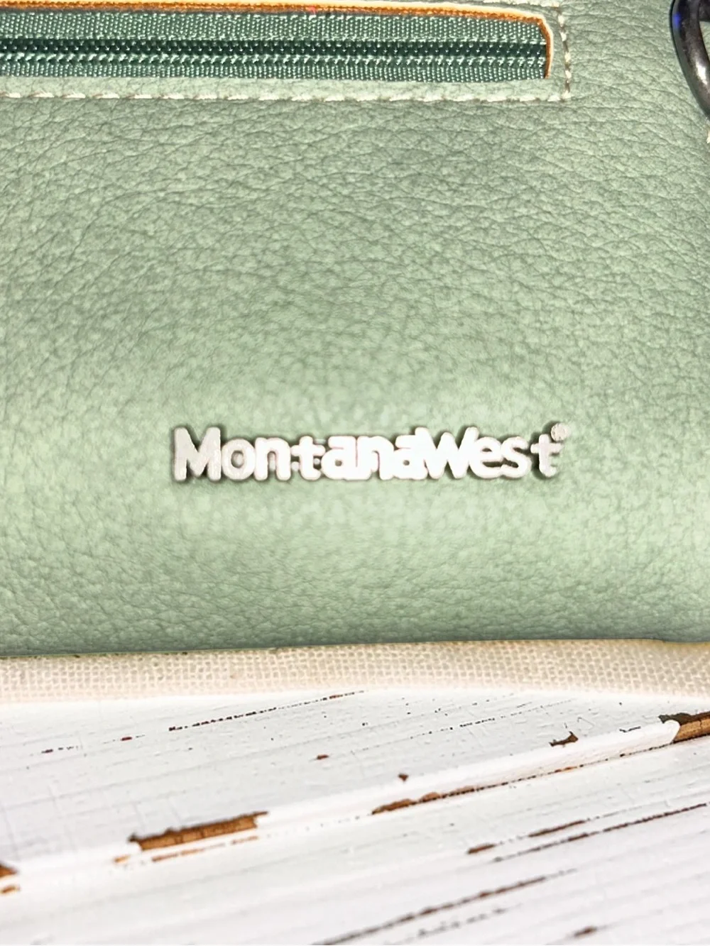 Montana West Green Studded Southwestern Western Black Leather Wallet Brand New